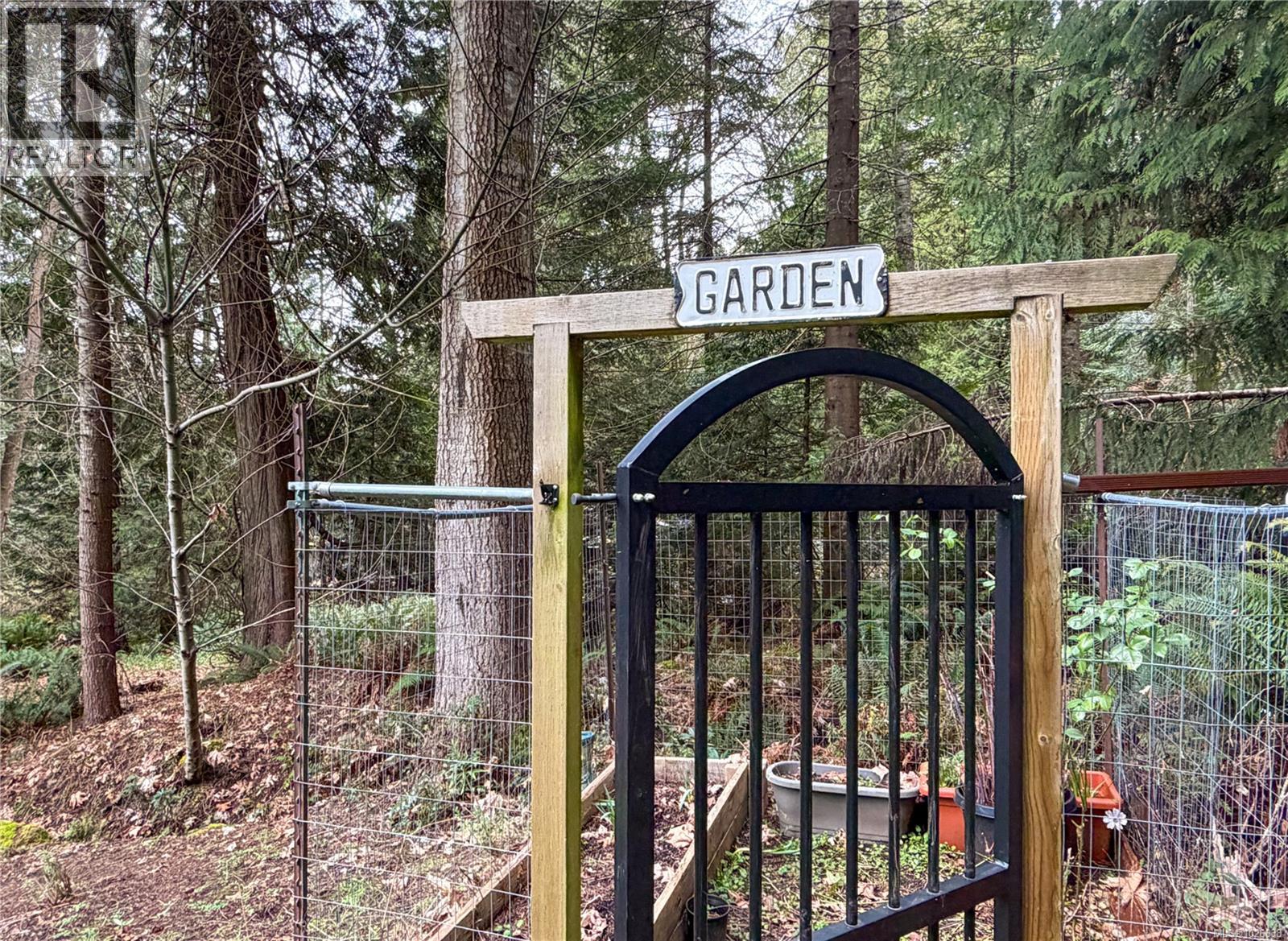 1120 Chappel Pl, Gabriola Island, British Columbia  V0R 1X2 - Photo 27 - 1026638