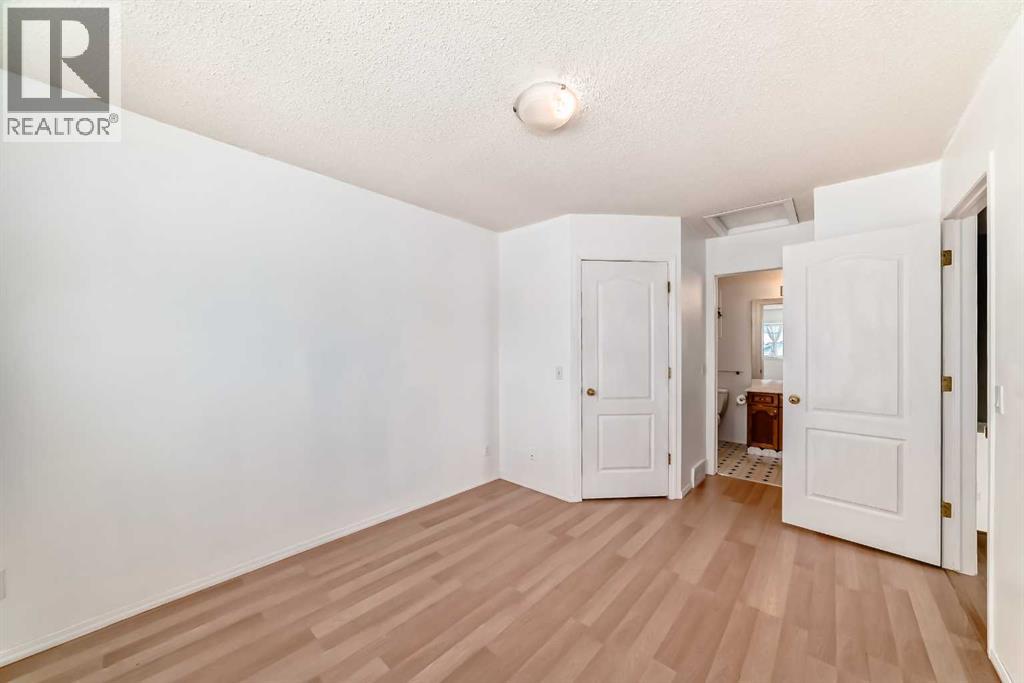 302 Applewood Drive Se, Calgary, Alberta  T2A 7V4 - Photo 28 - A2287724