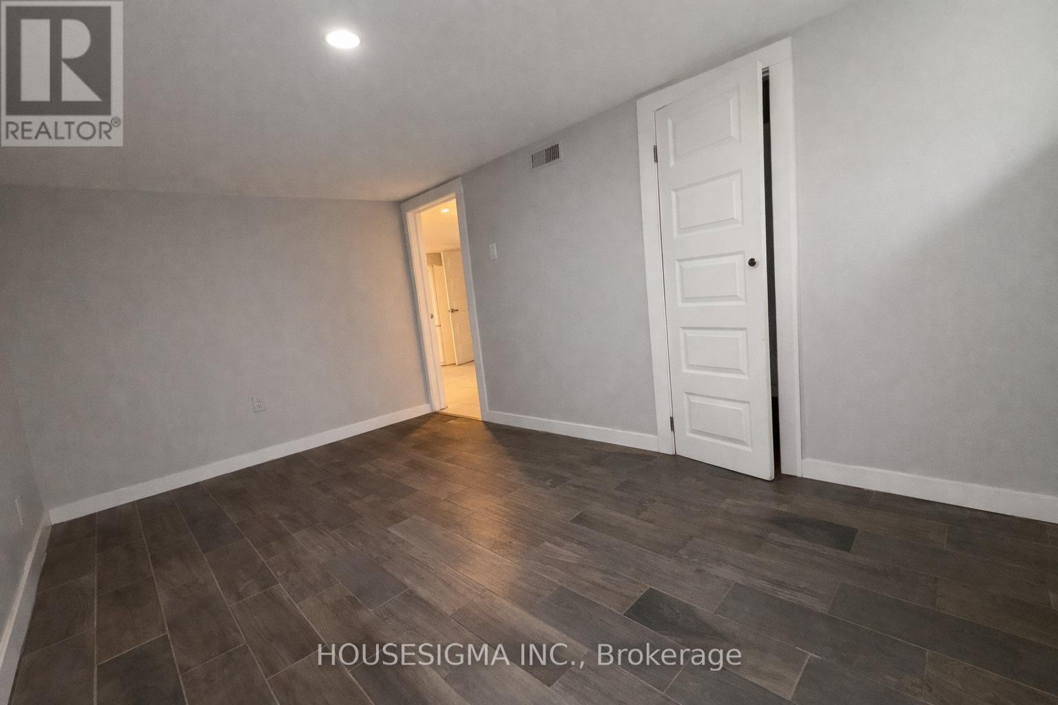 1227 Trafalgar Street, London East, Ontario  N5Z 1H6 - Photo 20 - X12810002