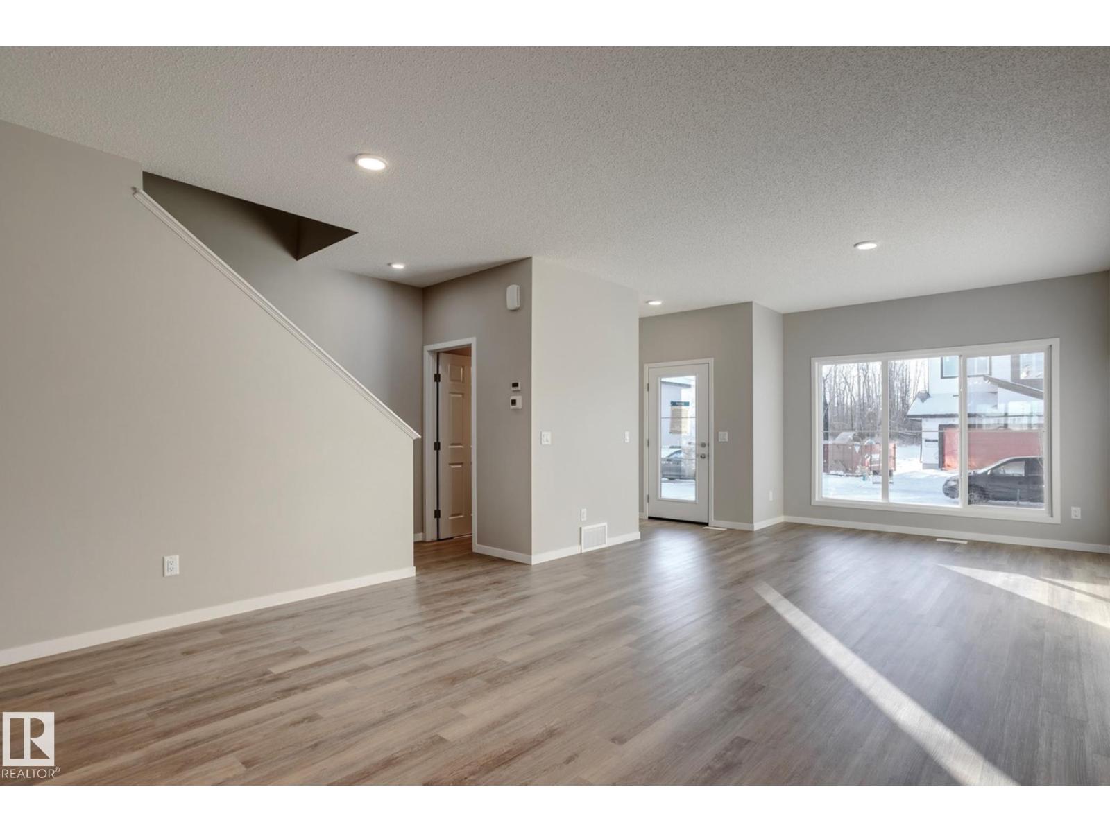 6226 175a Av Nw, Edmonton, Alberta  T5Y 4H3 - Photo 12 - E4473705