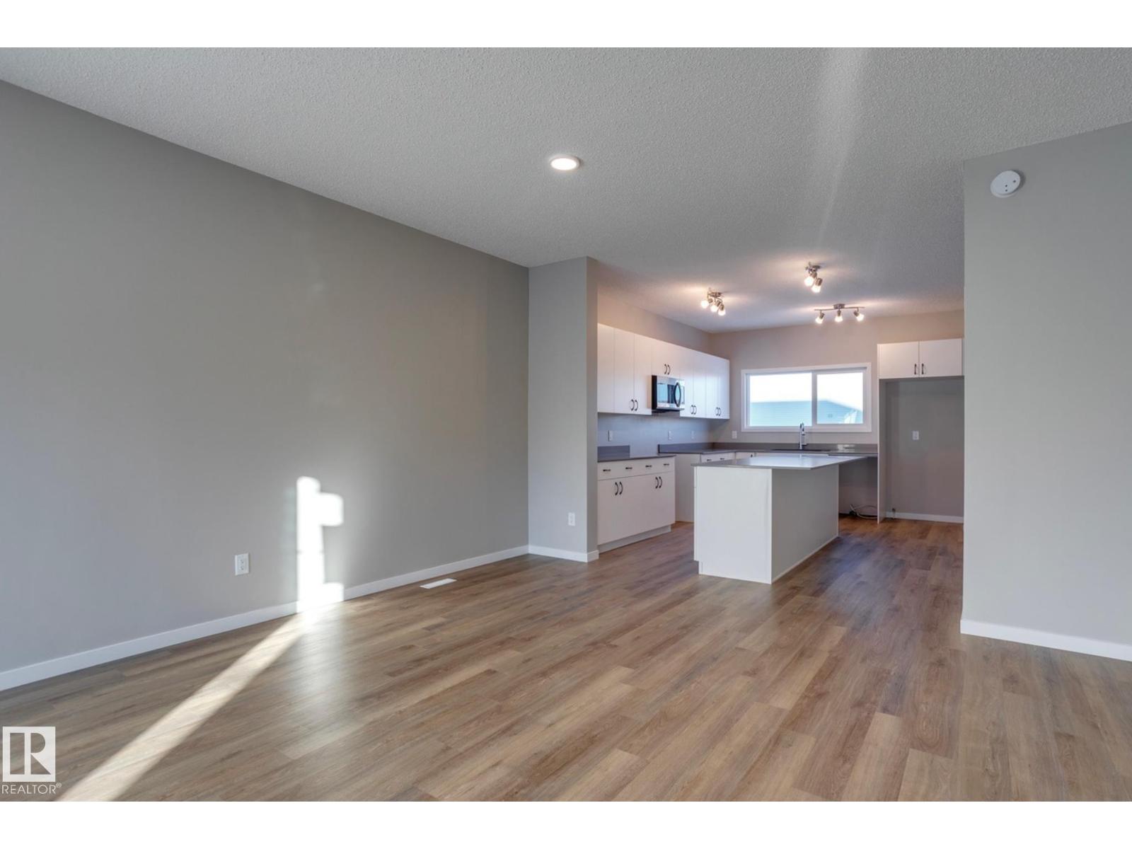 6226 175a Av Nw, Edmonton, Alberta  T5Y 4H3 - Photo 10 - E4473705