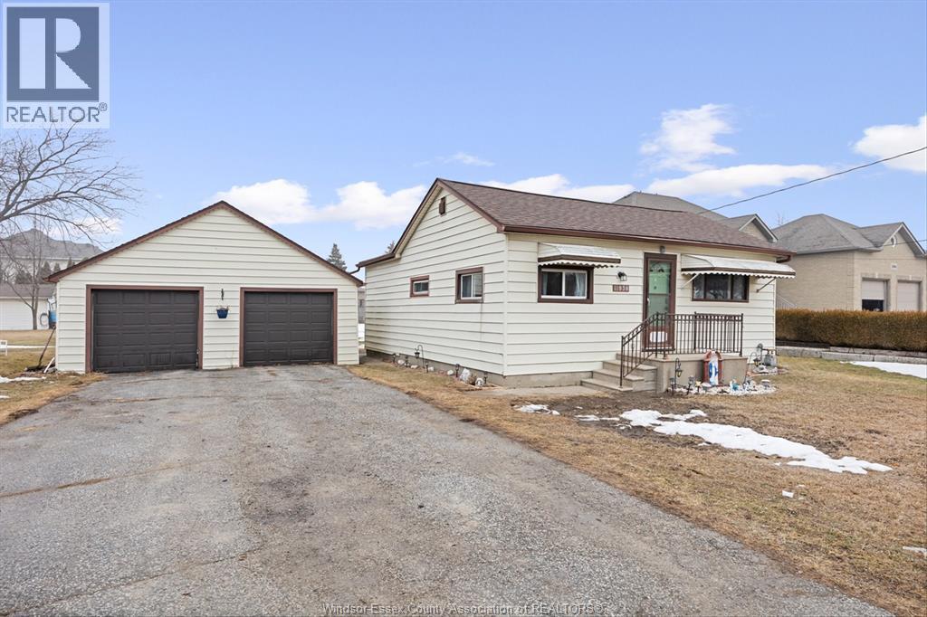 11938 INTERSECTION ROAD, Tecumseh, Ontario