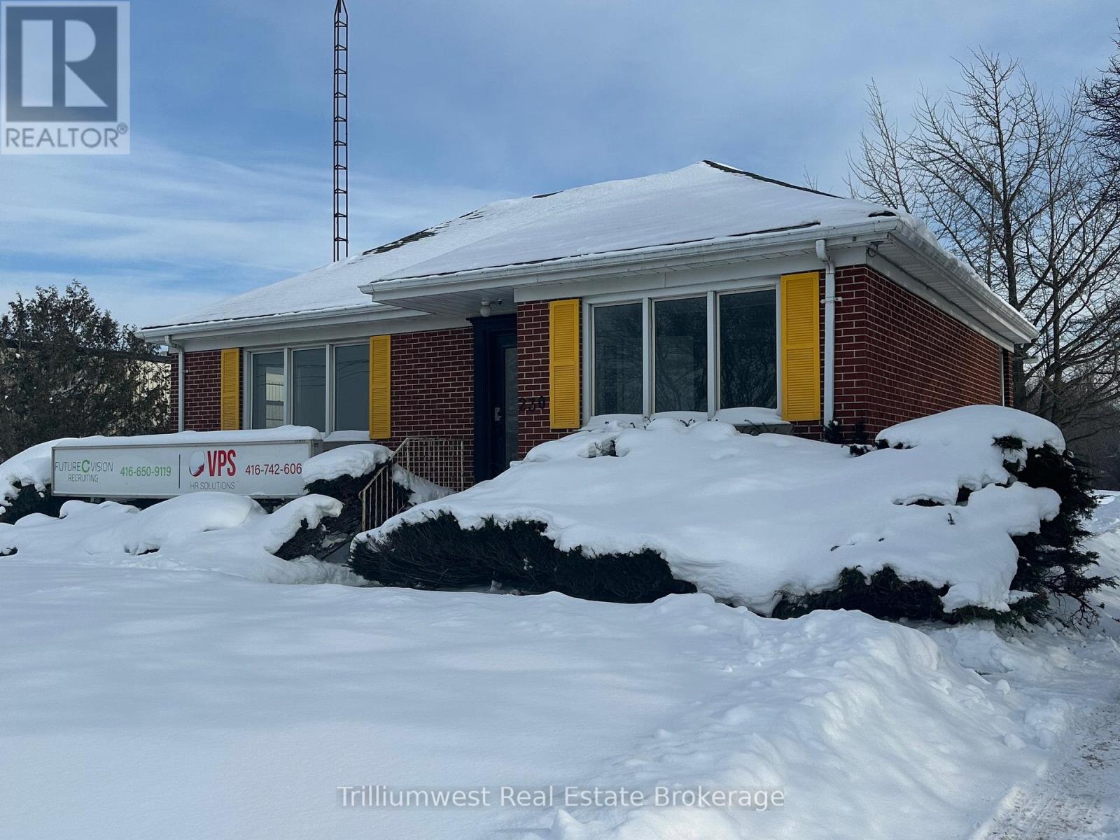 230 Speedvale Ave W Avenue, Guelph (Junction/onward Willow), Ontario  N1H 1C4 - Photo 1 - X12810248