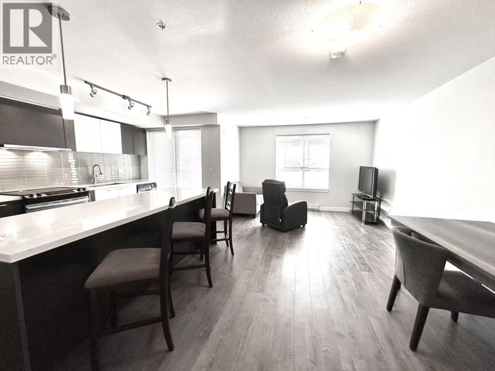 210 618 Langside Avenue, Coquitlam, British Columbia  V3J 0B8 - Photo 3 - R3069956