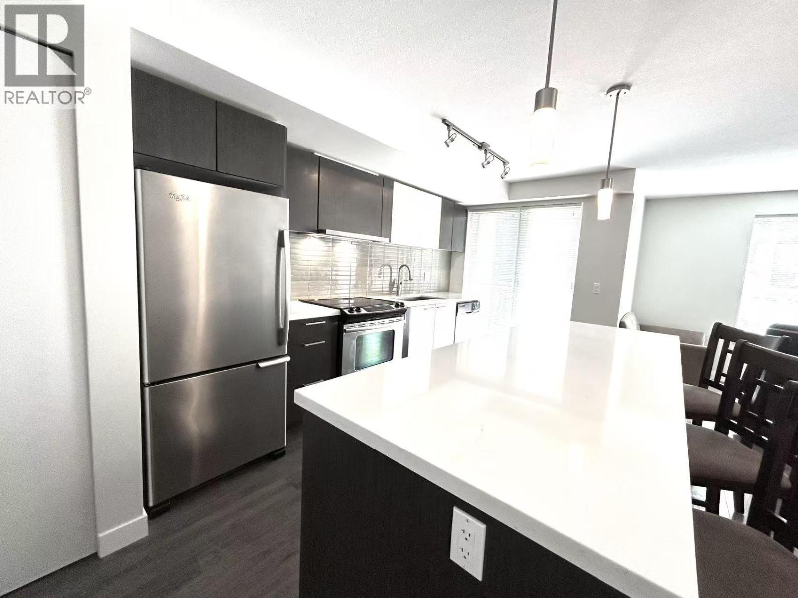 210 618 Langside Avenue, Coquitlam, British Columbia  V3J 0B8 - Photo 6 - R3069956