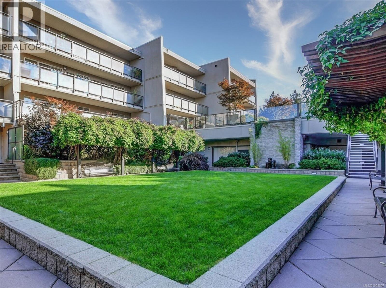 414 1419 Stadacona Ave, Victoria, British Columbia  V8S 5J3 - Photo 24 - 1026357