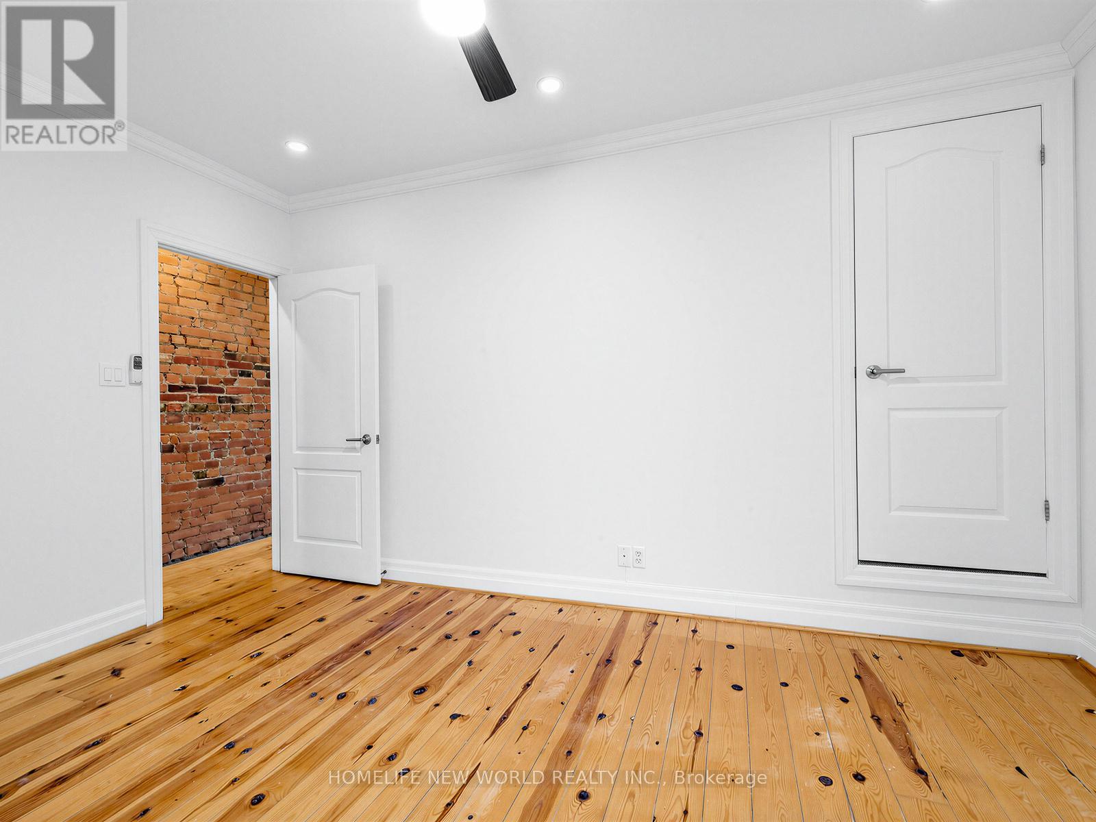 Upper - 1005 Bathurst Street, Toronto, Ontario  M5R 3G8 - Photo 20 - C12810236