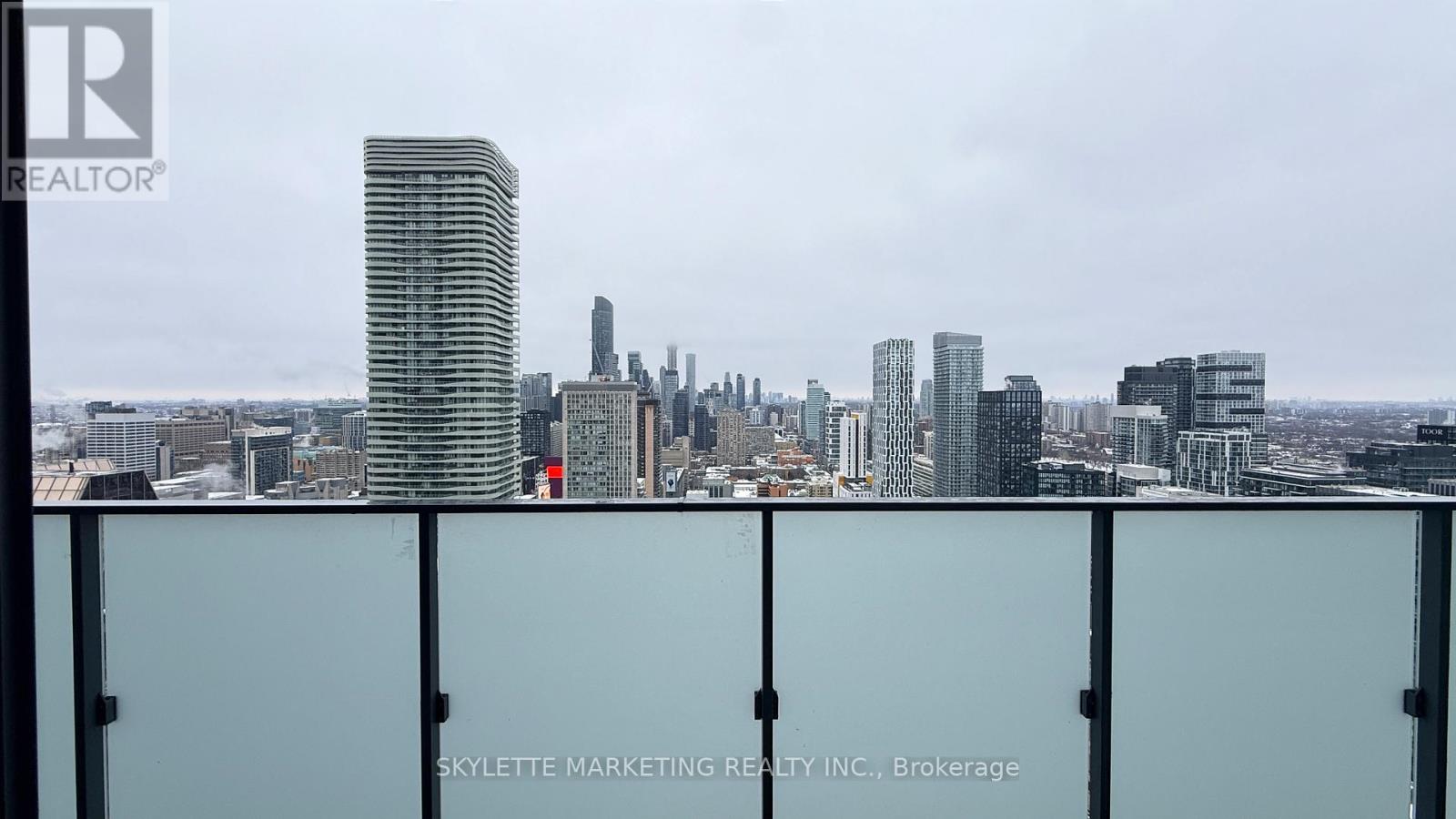 4009 - 20 Lombard Street, Toronto, Ontario  M5C 0A6 - Photo 14 - C12810242