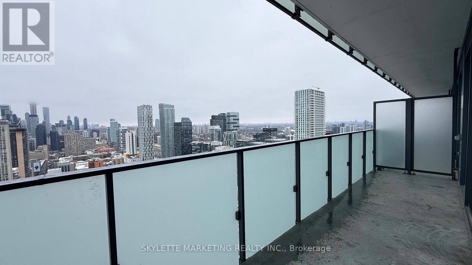 4009 - 20 Lombard Street, Toronto, Ontario  M5C 0A6 - Photo 15 - C12810242