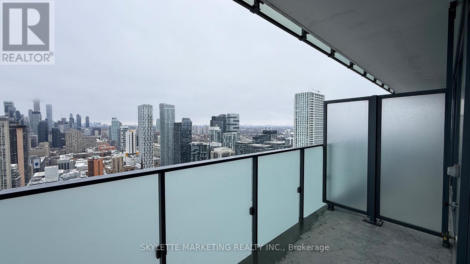 4009 - 20 Lombard Street, Toronto, Ontario  M5C 0A6 - Photo 18 - C12810242