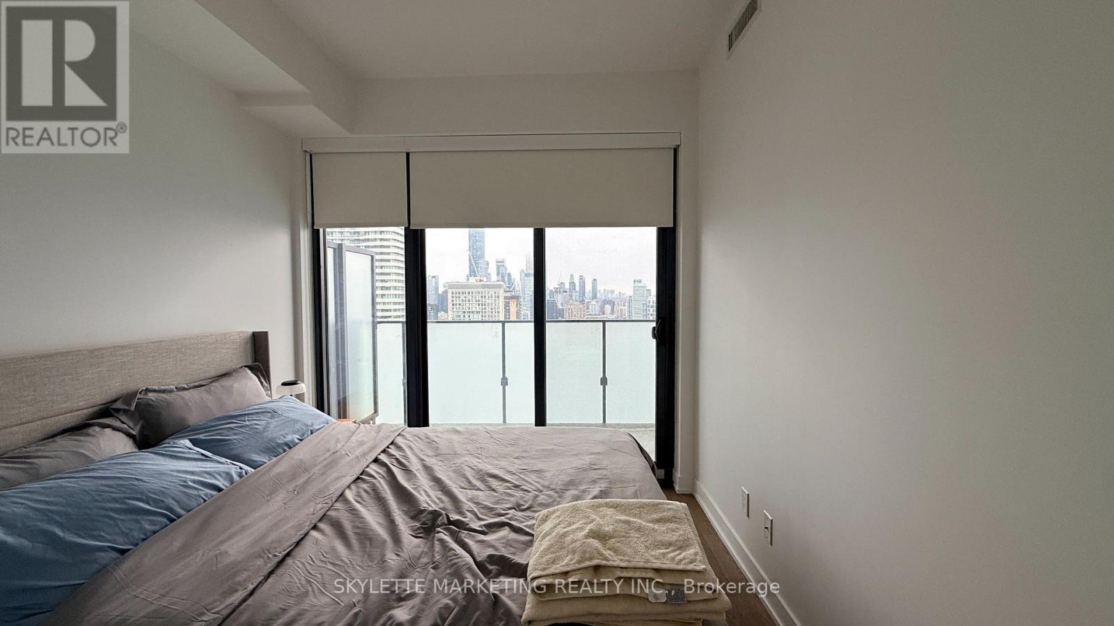 4009 - 20 Lombard Street, Toronto, Ontario  M5C 0A6 - Photo 20 - C12810242