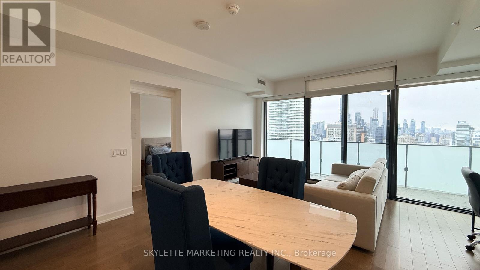 4009 - 20 Lombard Street, Toronto, Ontario  M5C 0A6 - Photo 7 - C12810242