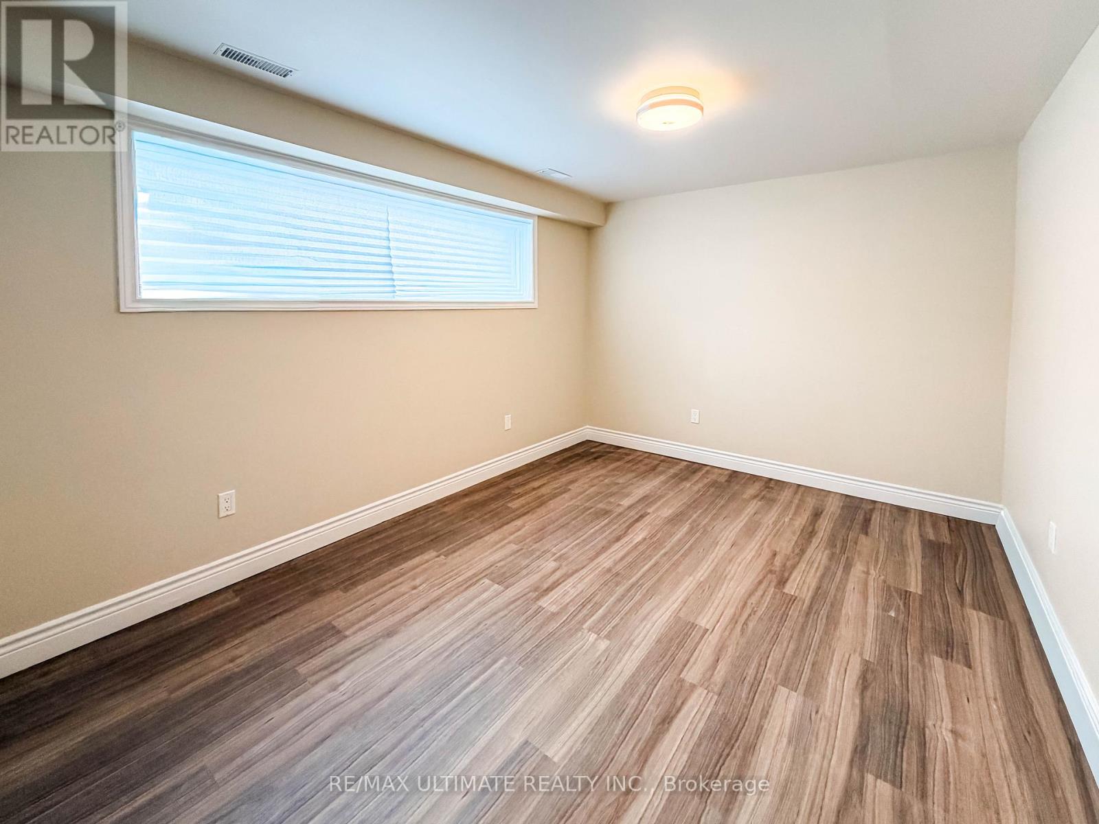 Lower - 111 Combe Avenue, Toronto, Ontario  M3H 4J8 - Photo 4 - C12810246