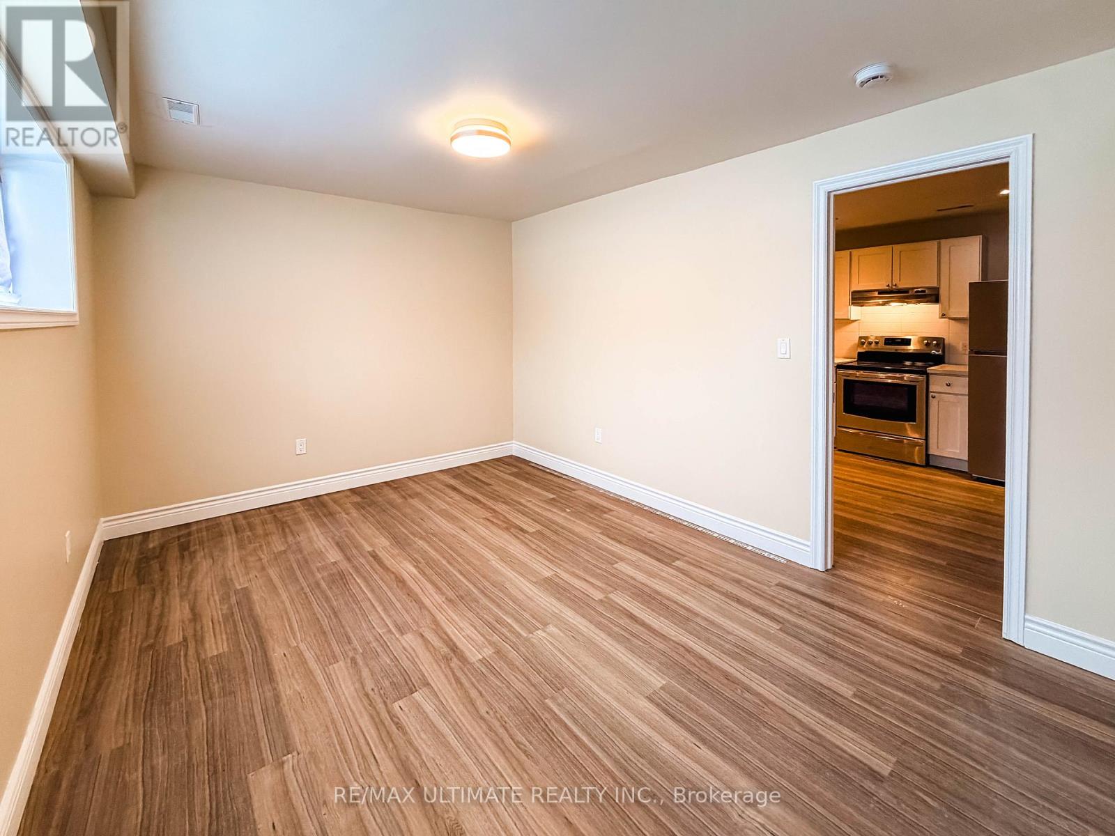 Lower - 111 Combe Avenue, Toronto, Ontario  M3H 4J8 - Photo 5 - C12810246