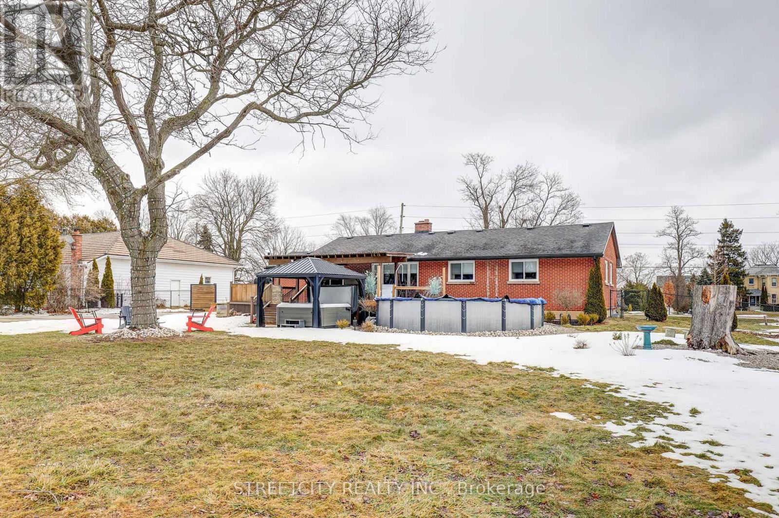 183 Centennial Avenue, Central Elgin, Ontario  N5R 5B3 - Photo 47 - X12809632