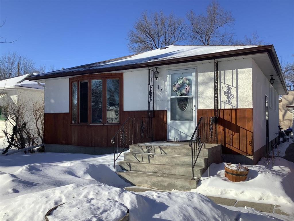 17 Frontenac Bay, Winnipeg, Manitoba