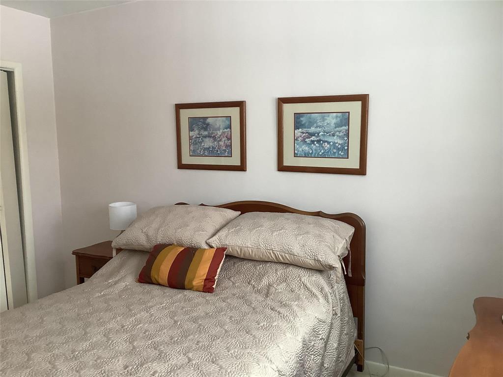 17 Frontenac Bay, Winnipeg, Manitoba  R2J 2H1 - Photo 24 - 202602681