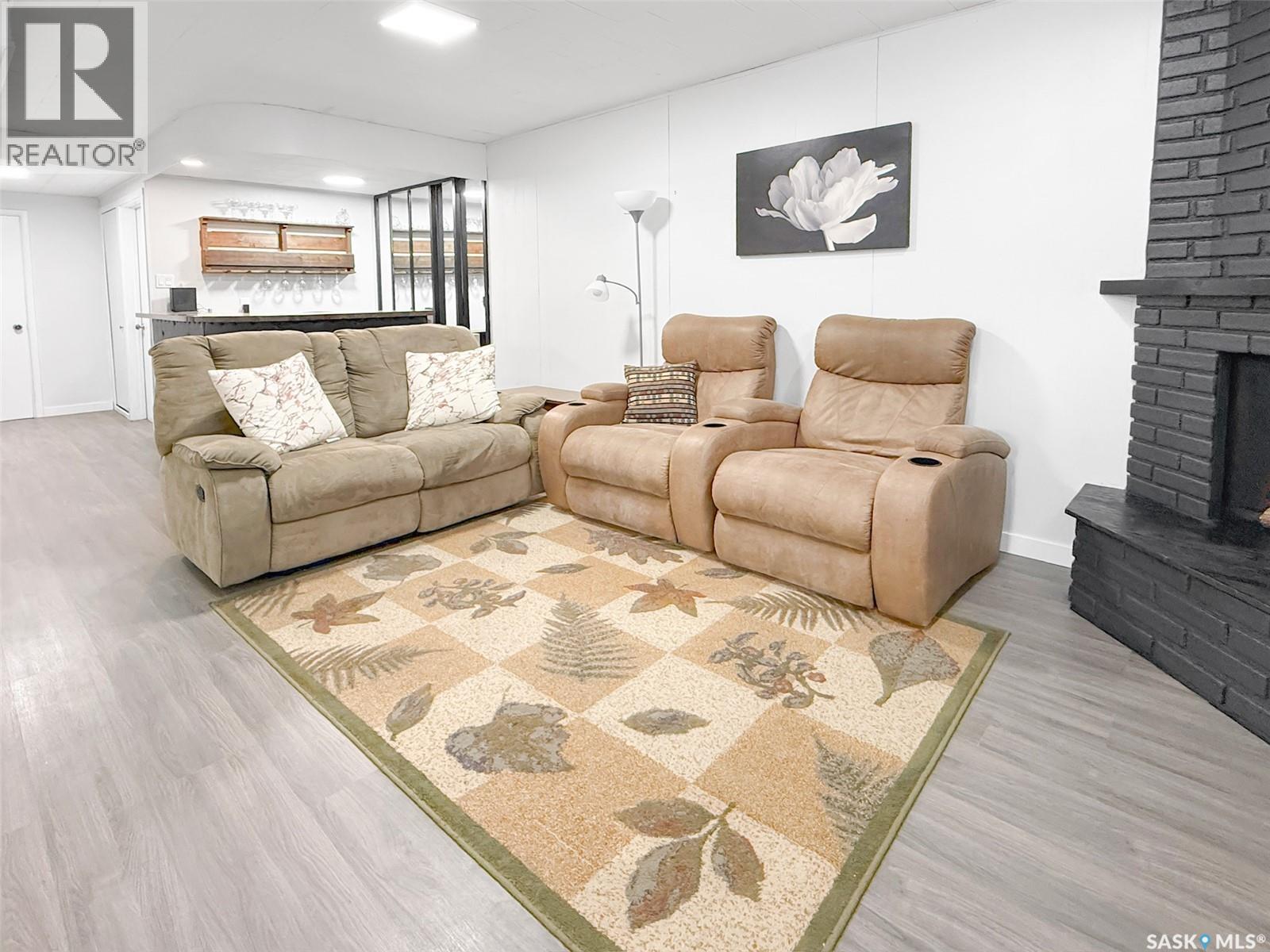 426 15th Avenue Ne, Swift Current, Saskatchewan  S9H 2X6 - Photo 18 - SK028967