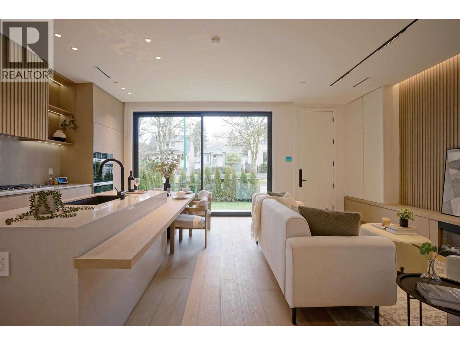 1 4634 W 15th Avenue, Vancouver, British Columbia  V0V 0V0 - Photo 7 - R3090267