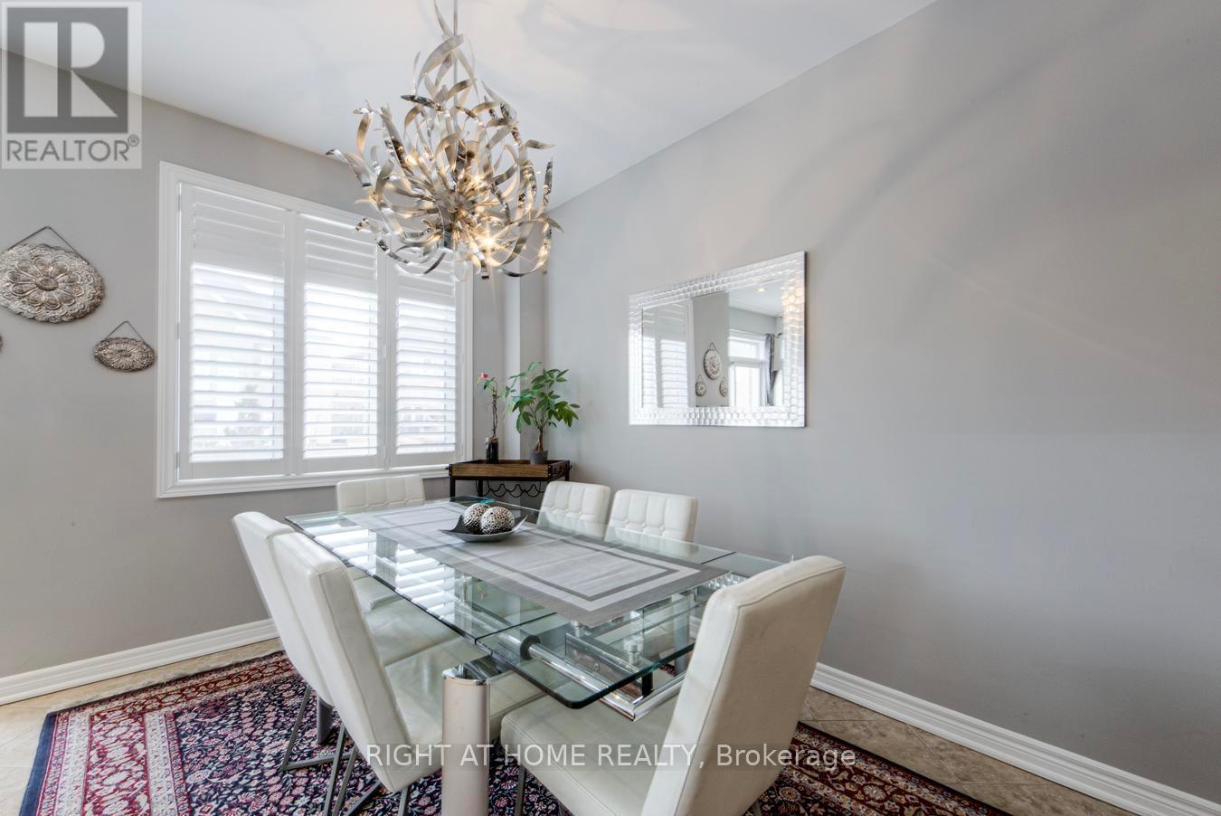 1290 Jezero Crescent, Oakville, Ontario  L6H 0B5 - Photo 14 - W12810268