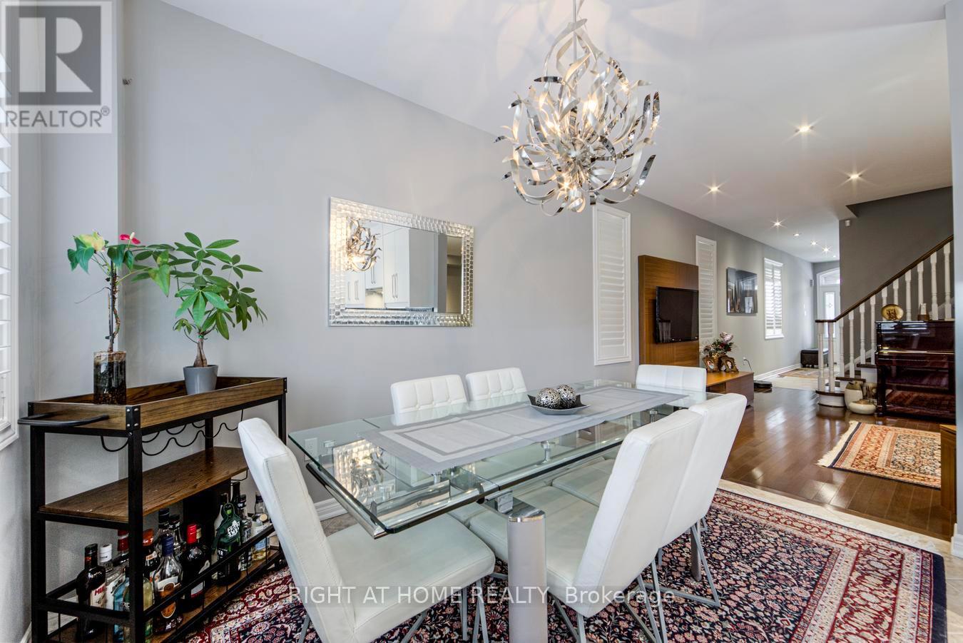 1290 Jezero Crescent, Oakville, Ontario  L6H 0B5 - Photo 15 - W12810268