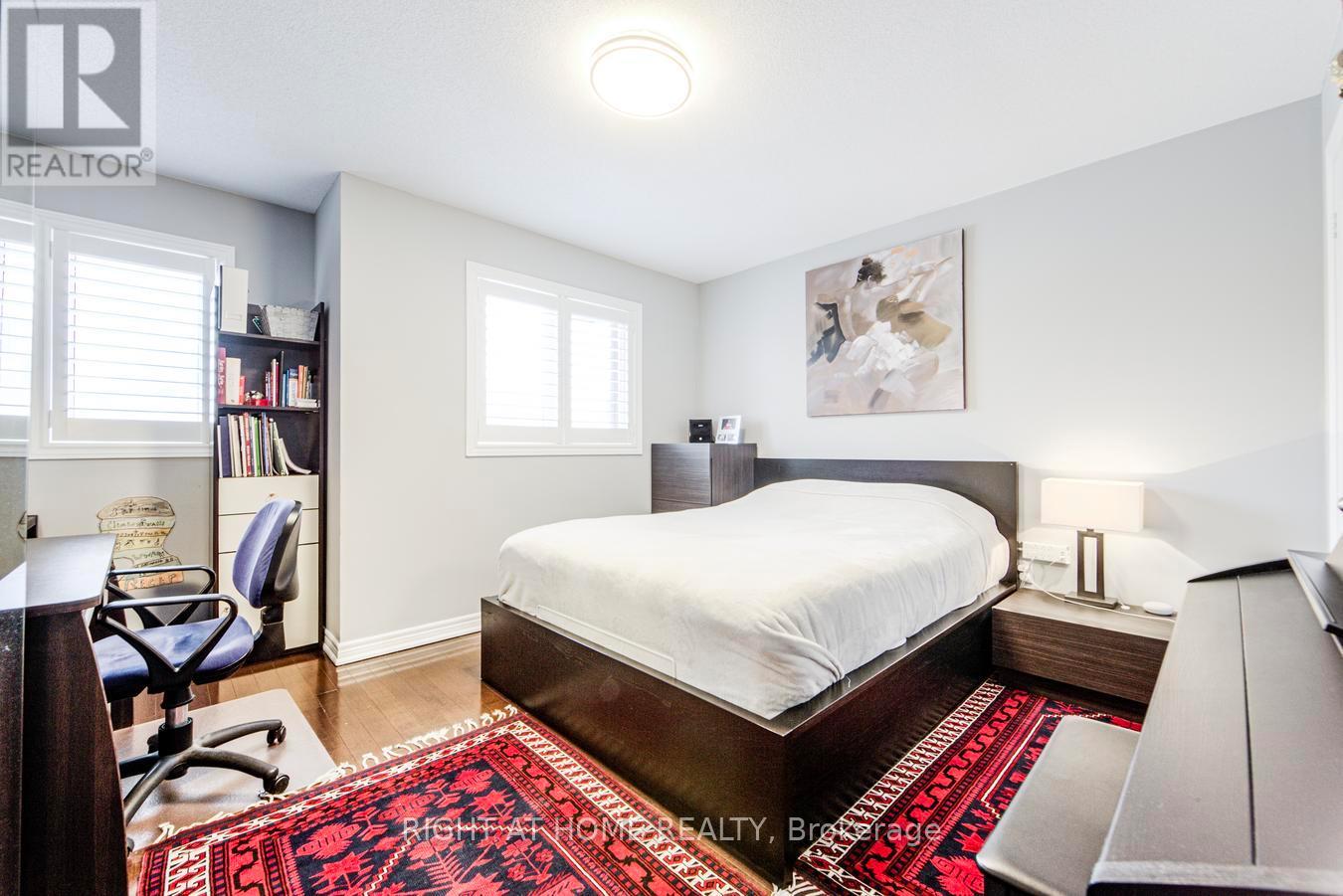 1290 Jezero Crescent, Oakville, Ontario  L6H 0B5 - Photo 32 - W12810268