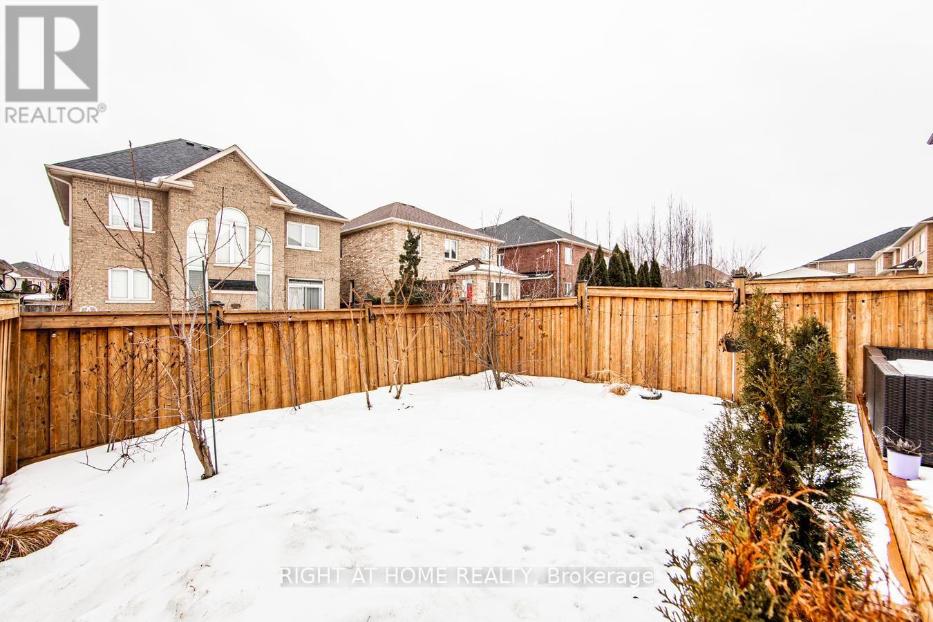 1290 Jezero Crescent, Oakville, Ontario  L6H 0B5 - Photo 47 - W12810268
