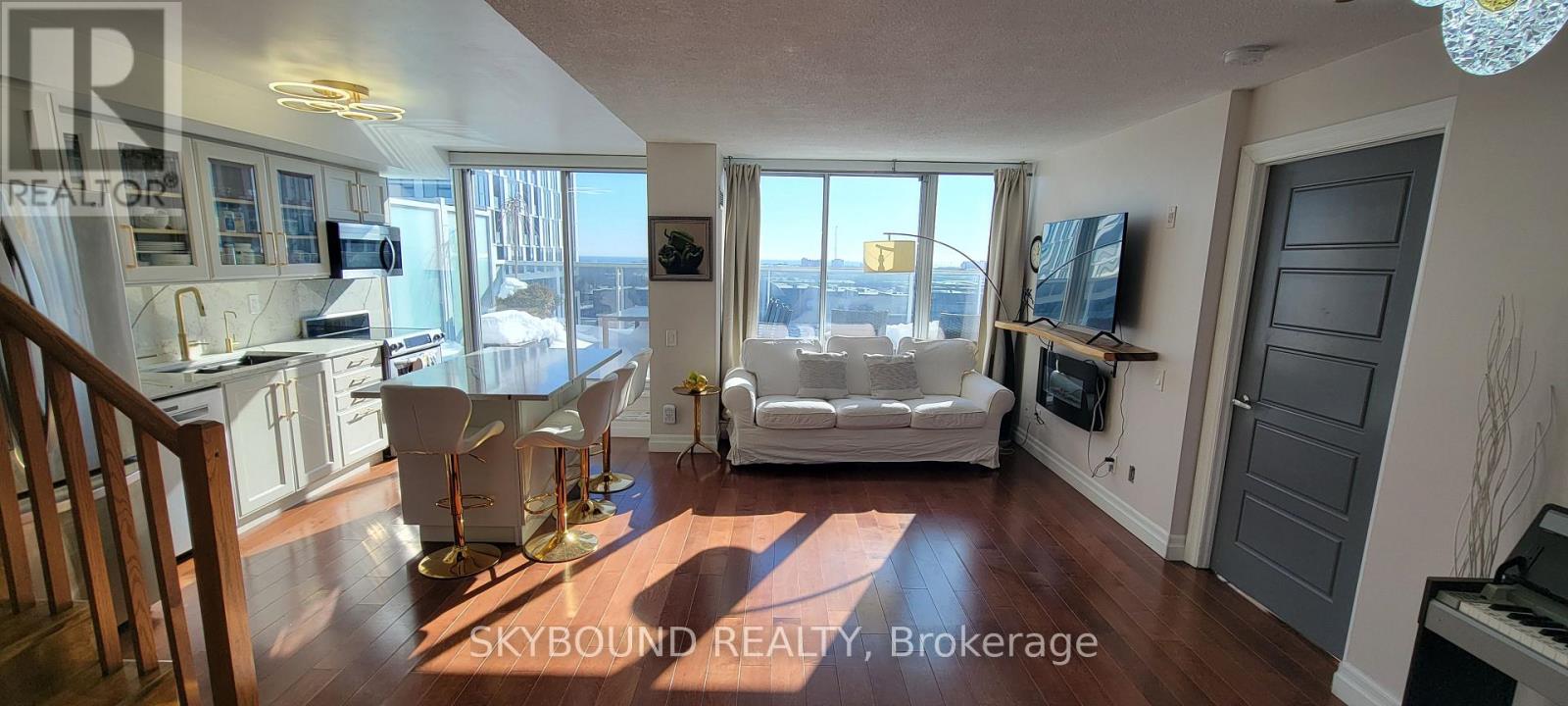 919 - 1040 The Queensway, Toronto, Ontario  M8Z 0A7 - Photo 14 - W12810274