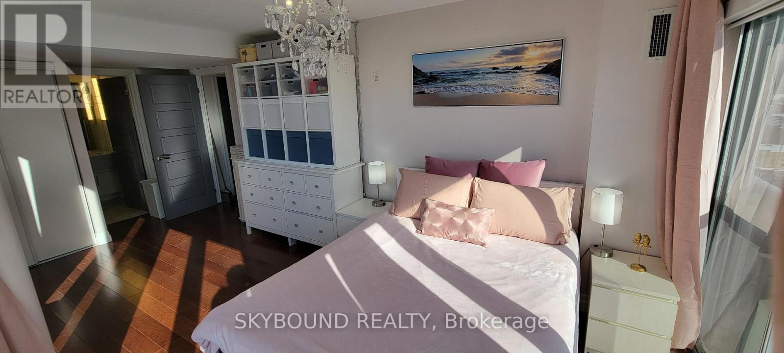 919 - 1040 The Queensway, Toronto, Ontario  M8Z 0A7 - Photo 28 - W12810274