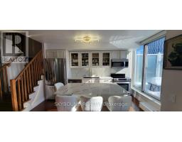 919 - 1040 THE QUEENSWAY, Toronto, Ontario