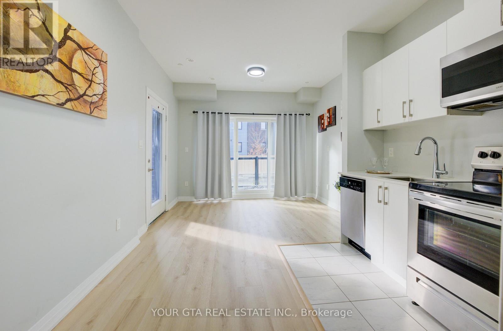 207 - 1165 Journeyman Lane W, Mississauga, Ontario  L5J 0B6 - Photo 10 - W12810278