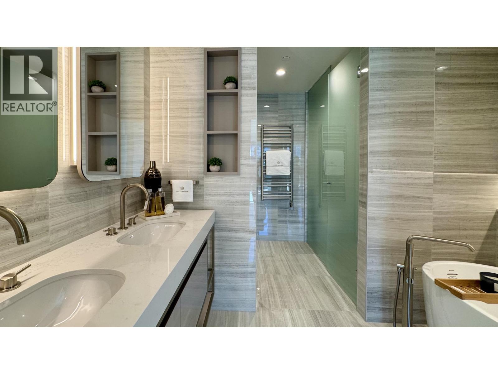 Listing Picture 14 of 39 : 1105 6833 PEARSON WAY, Richmond / 烈治文 - 魯藝地產 Yvonne Lu Group - MLS Medallion Club Member