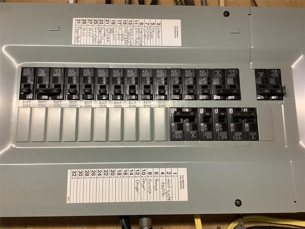 17 Frontenac Bay, Winnipeg, Manitoba  R2J 2H1 - Photo 41 - 202602681