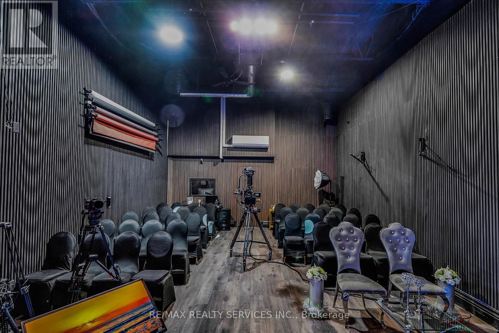 6780 Devand Drive, Mississauga, Ontario  L5T 2G4 - Photo 15 - W12810282