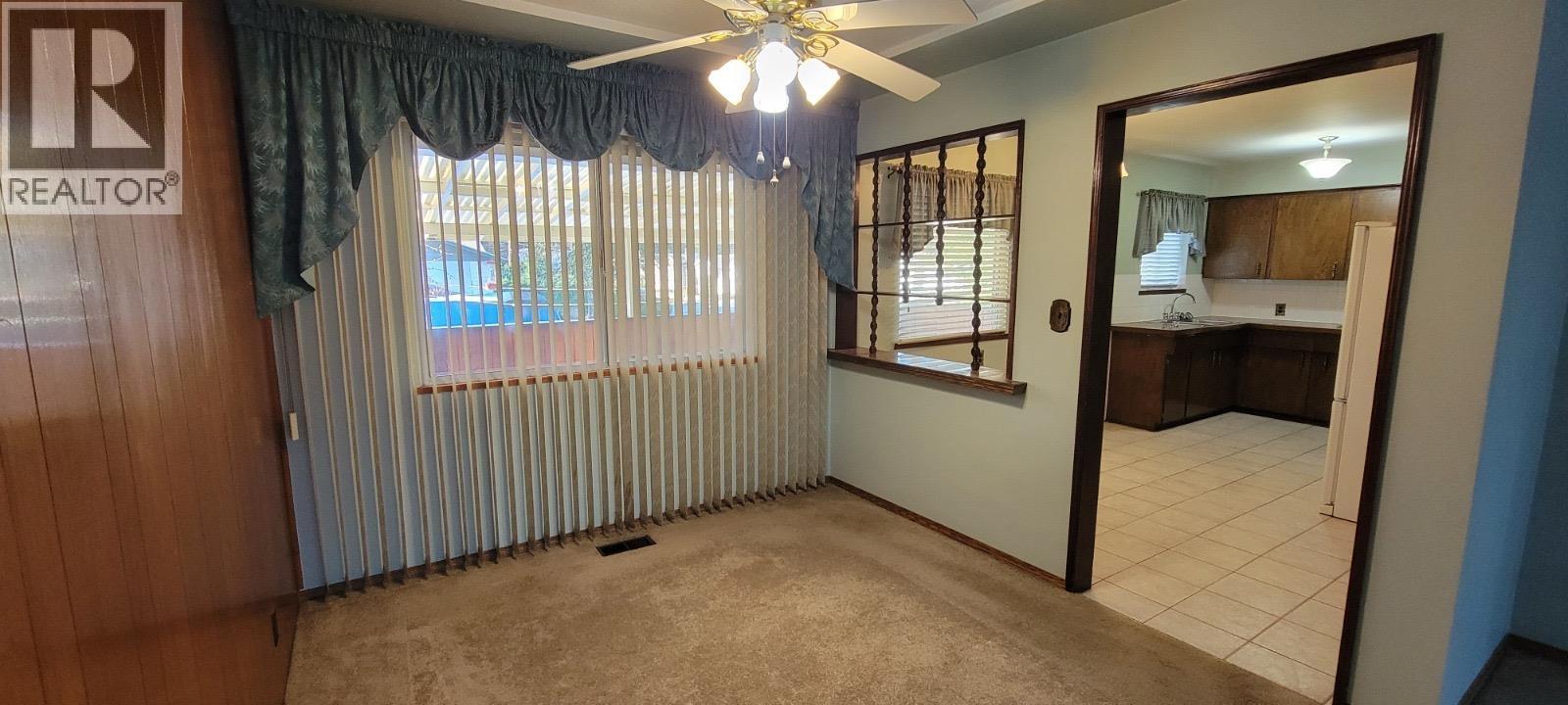 712 Townley Street, Coquitlam, British Columbia  V3J 4N1 - Photo 3 - R3091092