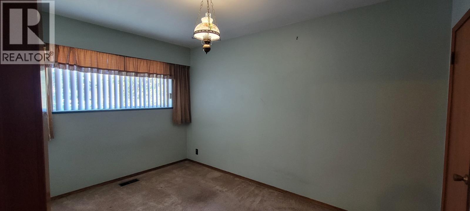 712 Townley Street, Coquitlam, British Columbia  V3J 4N1 - Photo 7 - R3091092