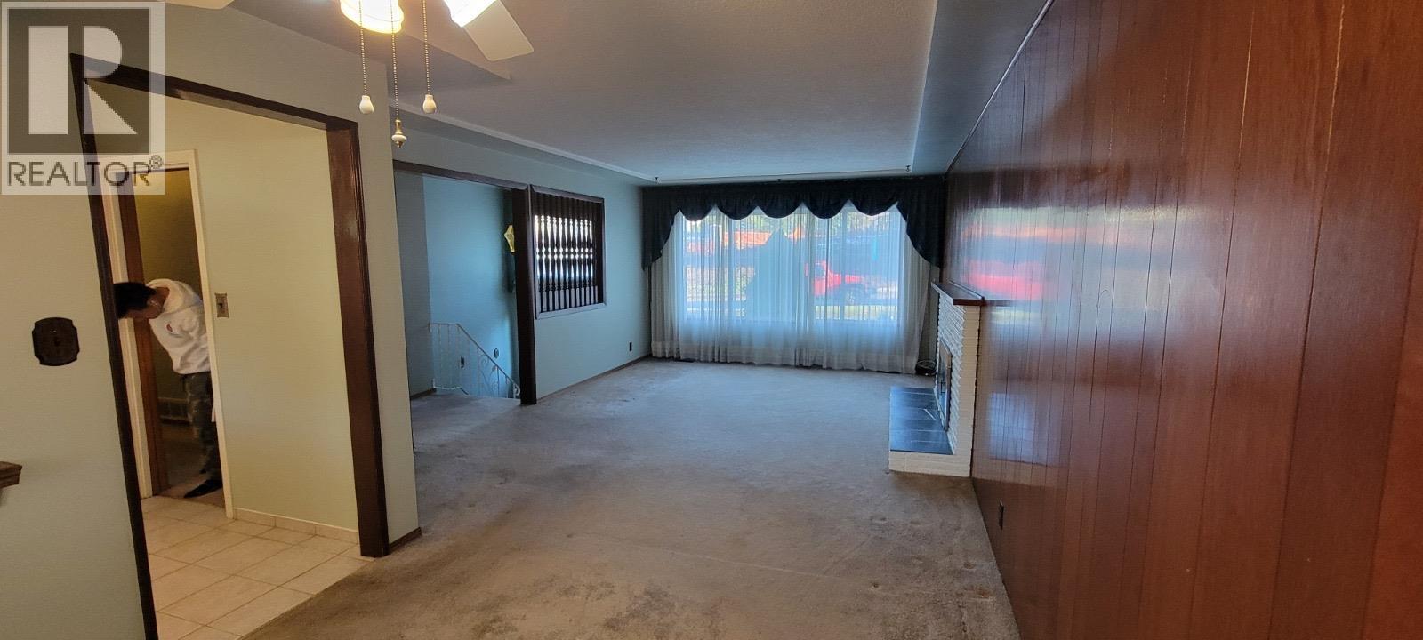 712 Townley Street, Coquitlam, British Columbia  V3J 4N1 - Photo 4 - R3091092