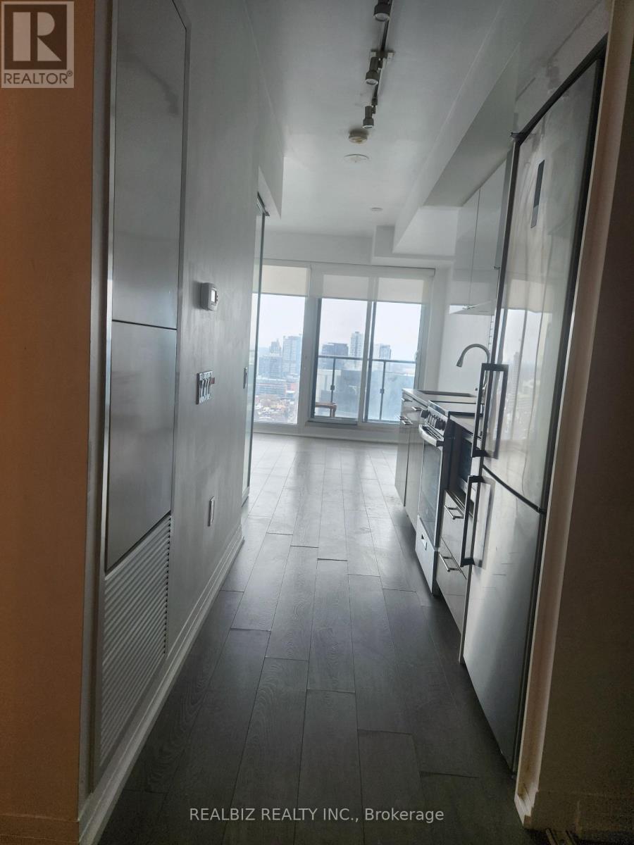 2401 - 251 Jarvis Street, Toronto, Ontario  M5B 0C3 - Photo 5 - C12810292