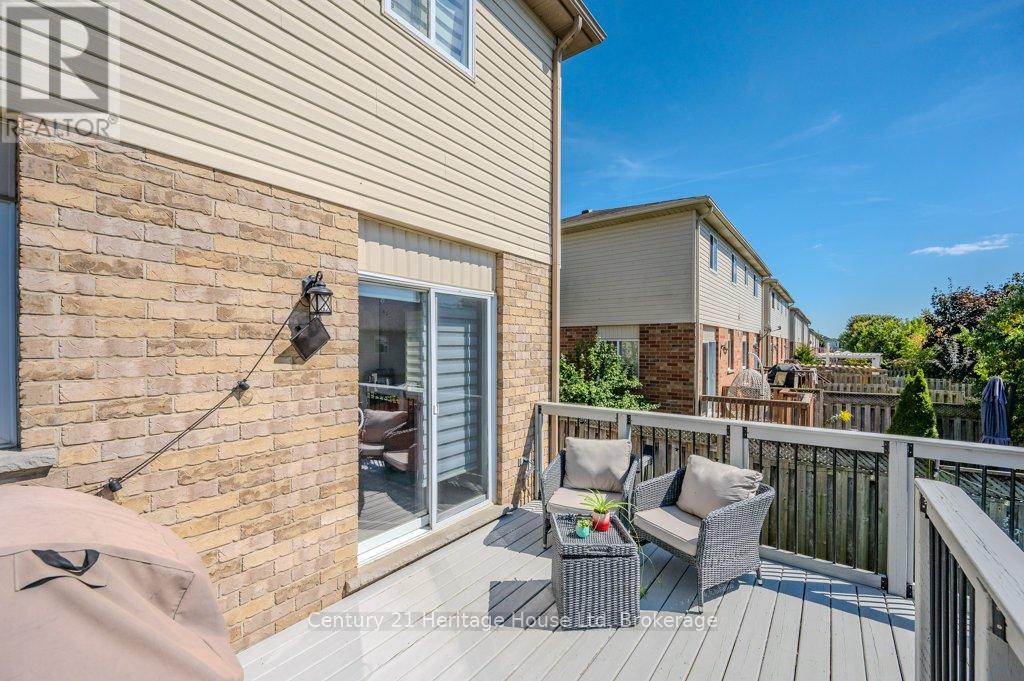192 Severn Drive, Guelph (Grange Road), Ontario  N1E 0A1 - Photo 41 - X12810284