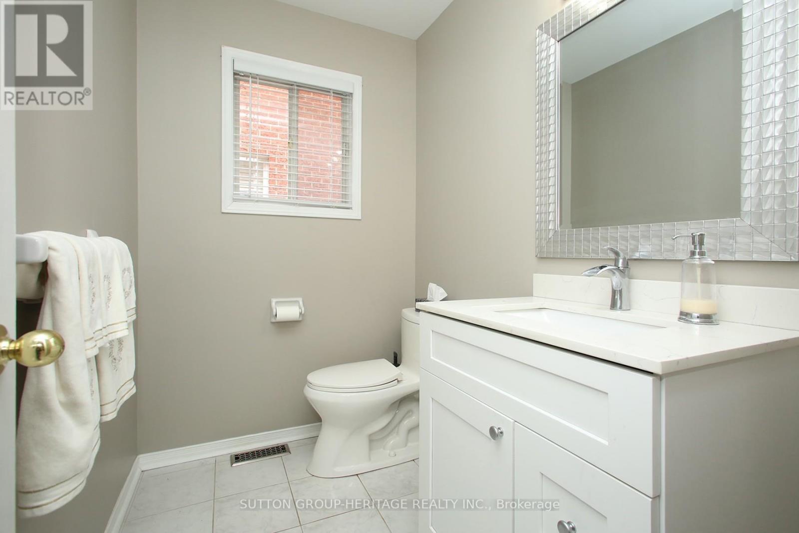 61 Eldridge Place, Whitby, Ontario  L1N 9E5 - Photo 22 - E12703004