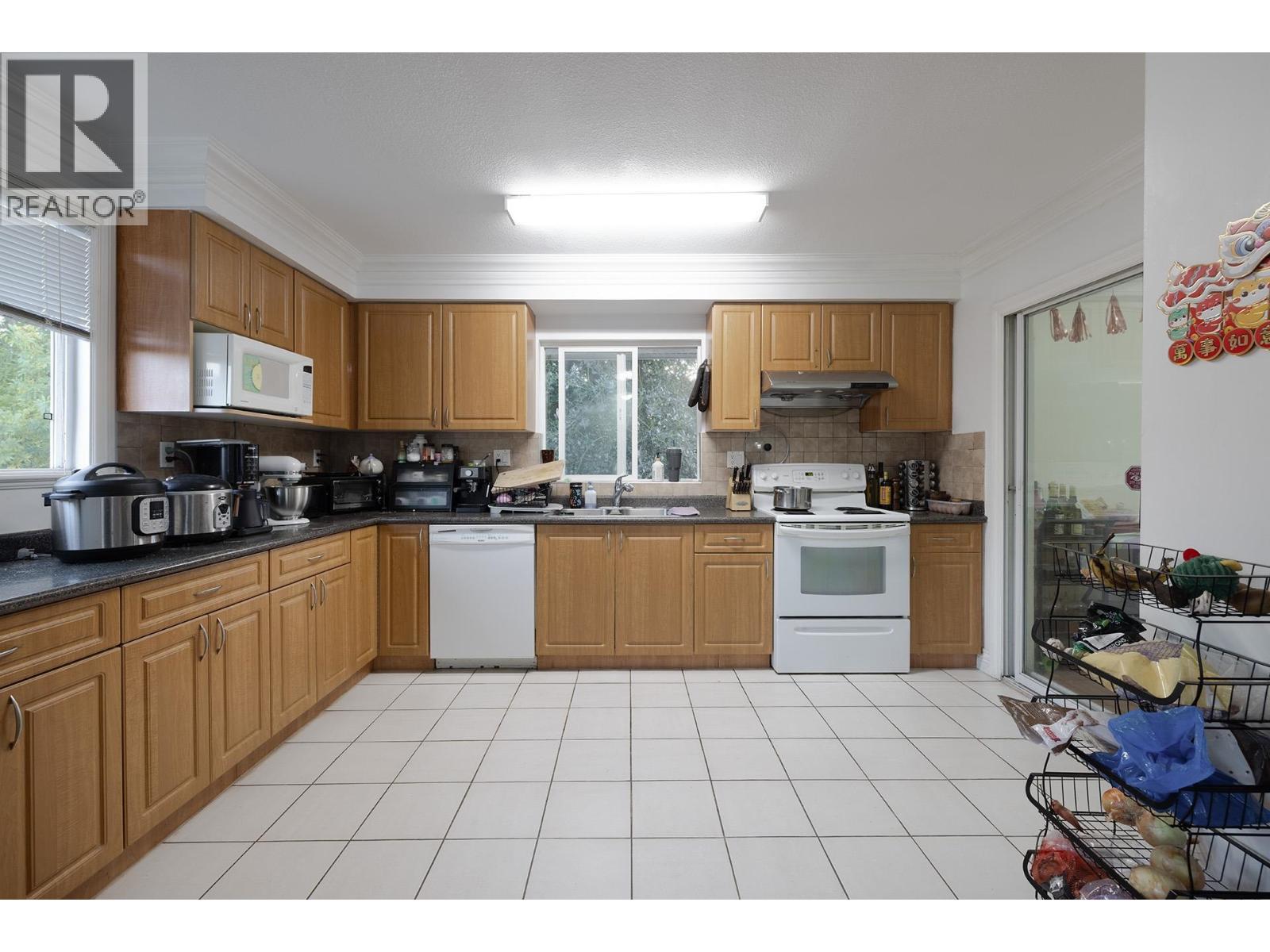 6300 GRANVILLE AVENUE, Richmond, British Columbia