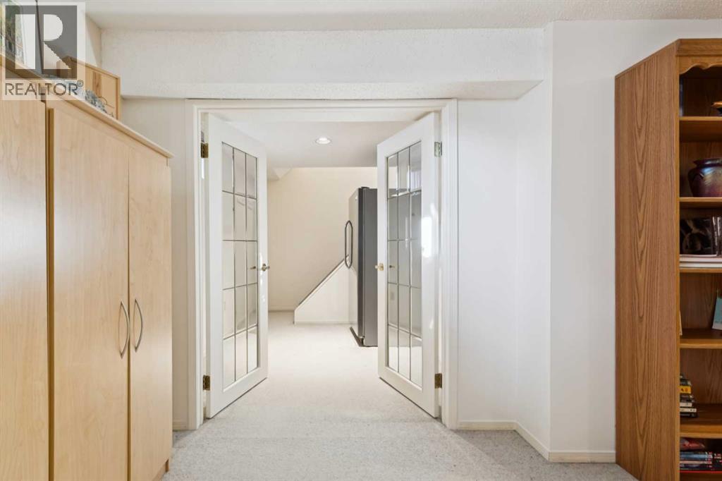 35 45 Street Sw, Calgary, Alberta  T3C 2B2 - Photo 16 - A2287636