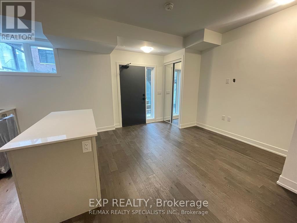 149 - 1075 Douglas Mccurdy Common, Mississauga, Ontario  L5G 0C6 - Photo 2 - W12810306