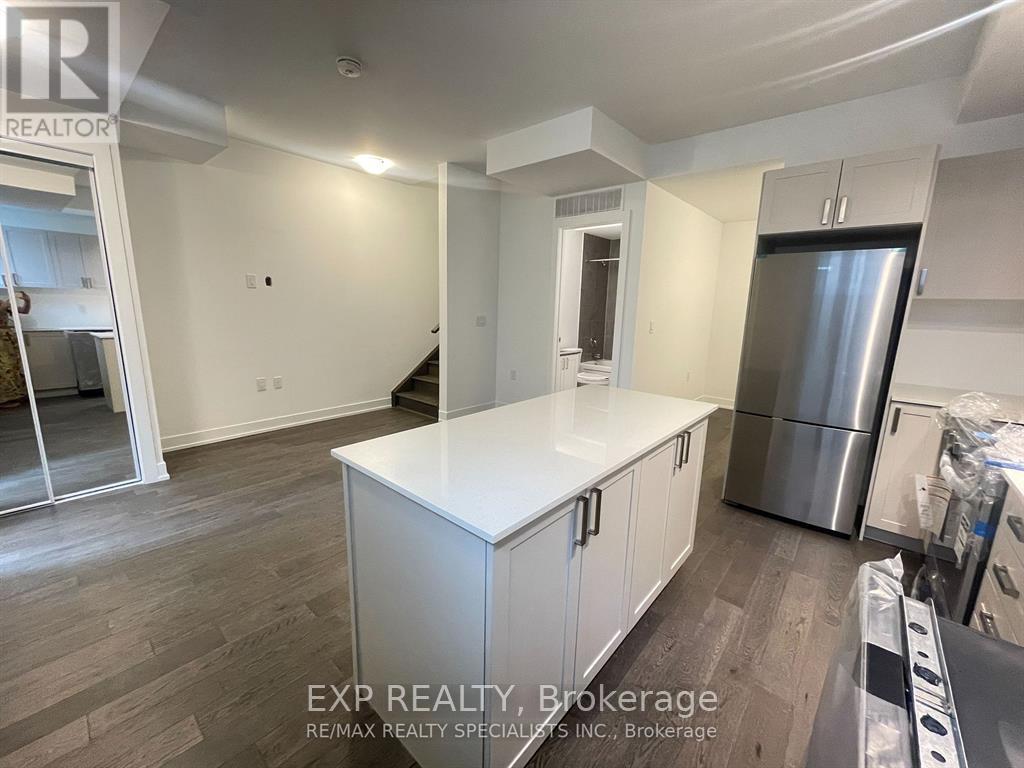 149 - 1075 Douglas Mccurdy Common, Mississauga, Ontario  L5G 0C6 - Photo 5 - W12810306