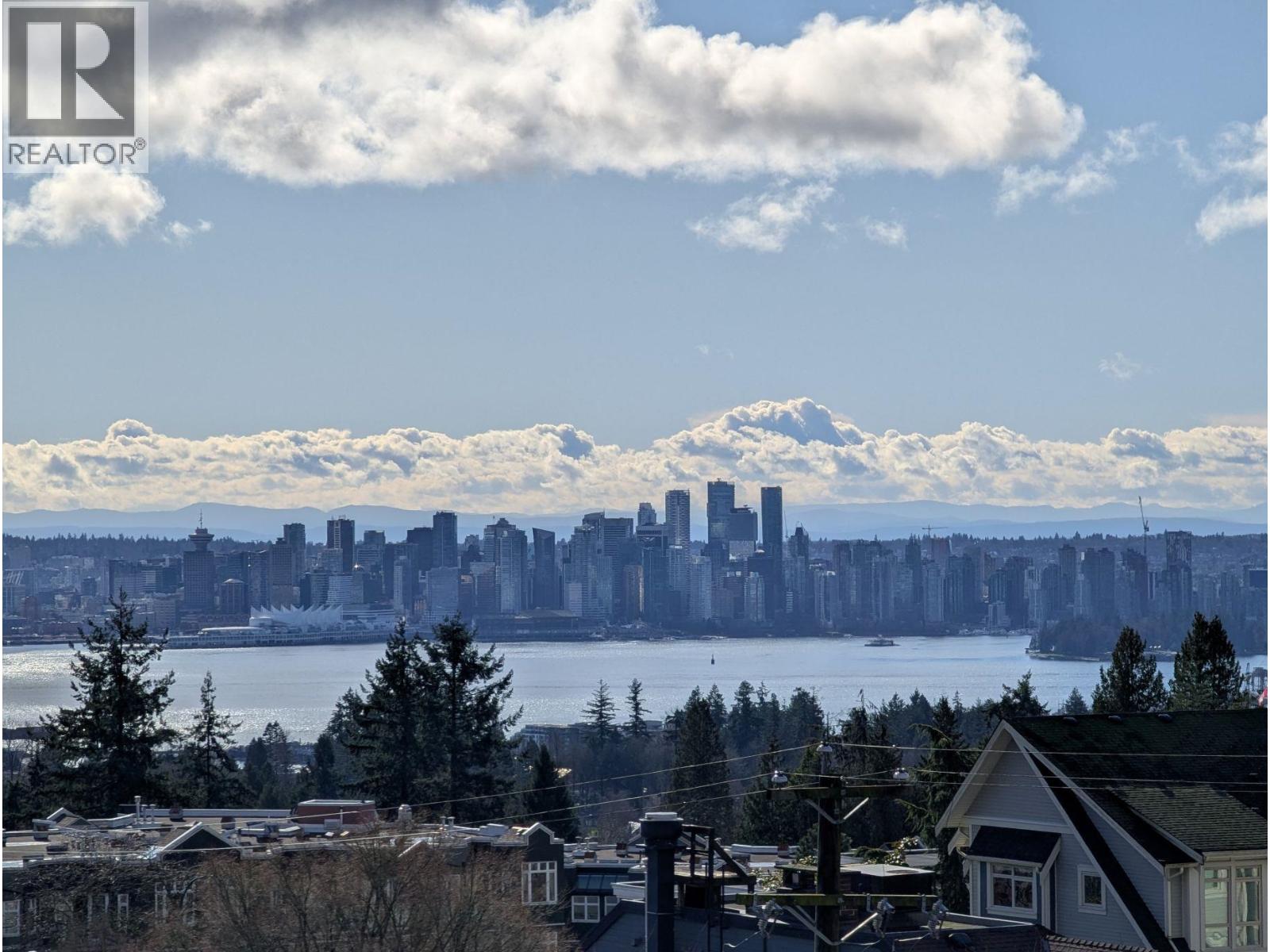 318 3080 Lonsdale Avenue, North Vancouver, British Columbia  V7N 3J5 - Photo 19 - R3091527