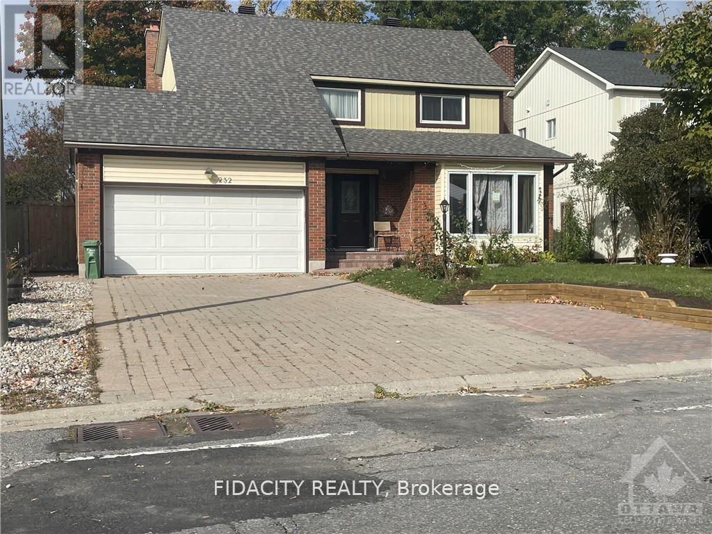 B - 232 EQUESTRIAN DRIVE, Ottawa, Ontario
