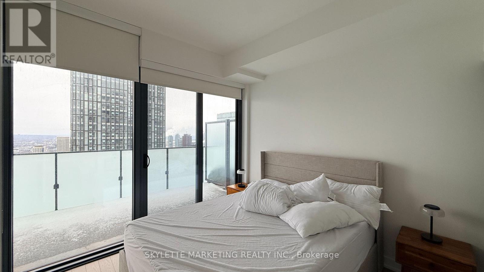 4011 - 20 Lombard Street, Toronto, Ontario  M5C 0A6 - Photo 10 - C12810310