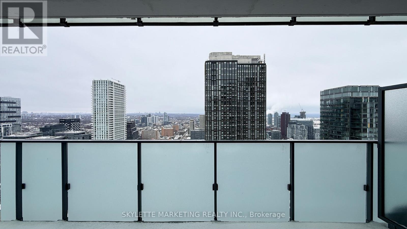 4011 - 20 Lombard Street, Toronto, Ontario  M5C 0A6 - Photo 14 - C12810310