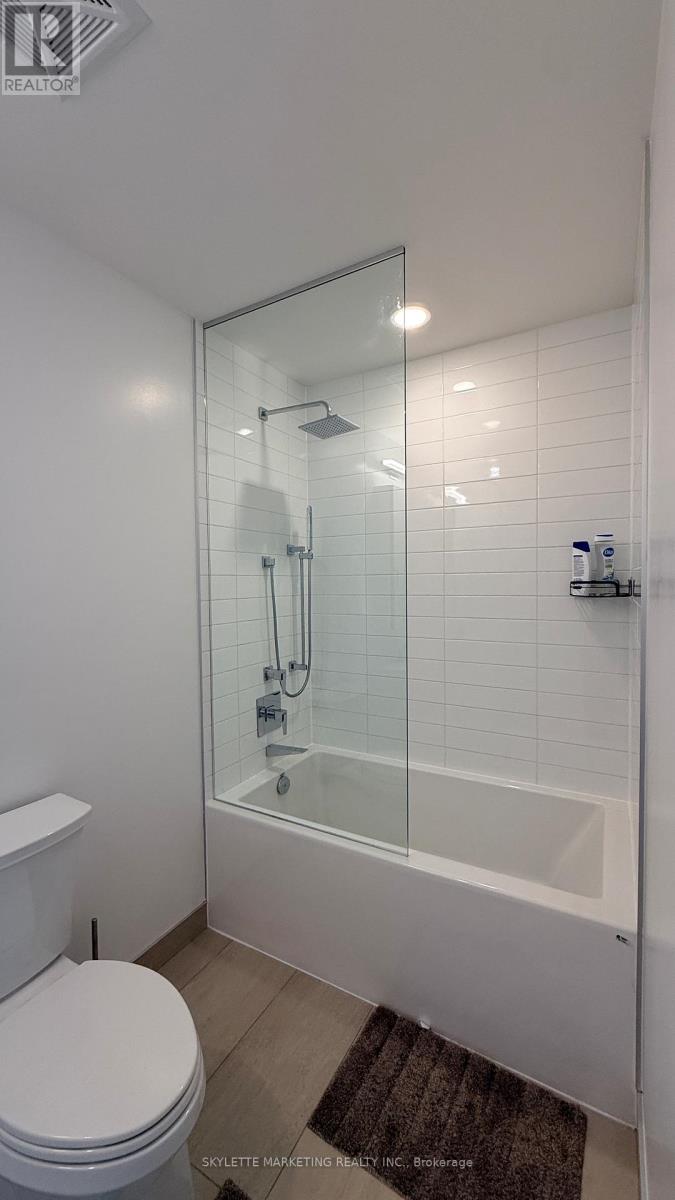 4011 - 20 Lombard Street, Toronto, Ontario  M5C 0A6 - Photo 22 - C12810310