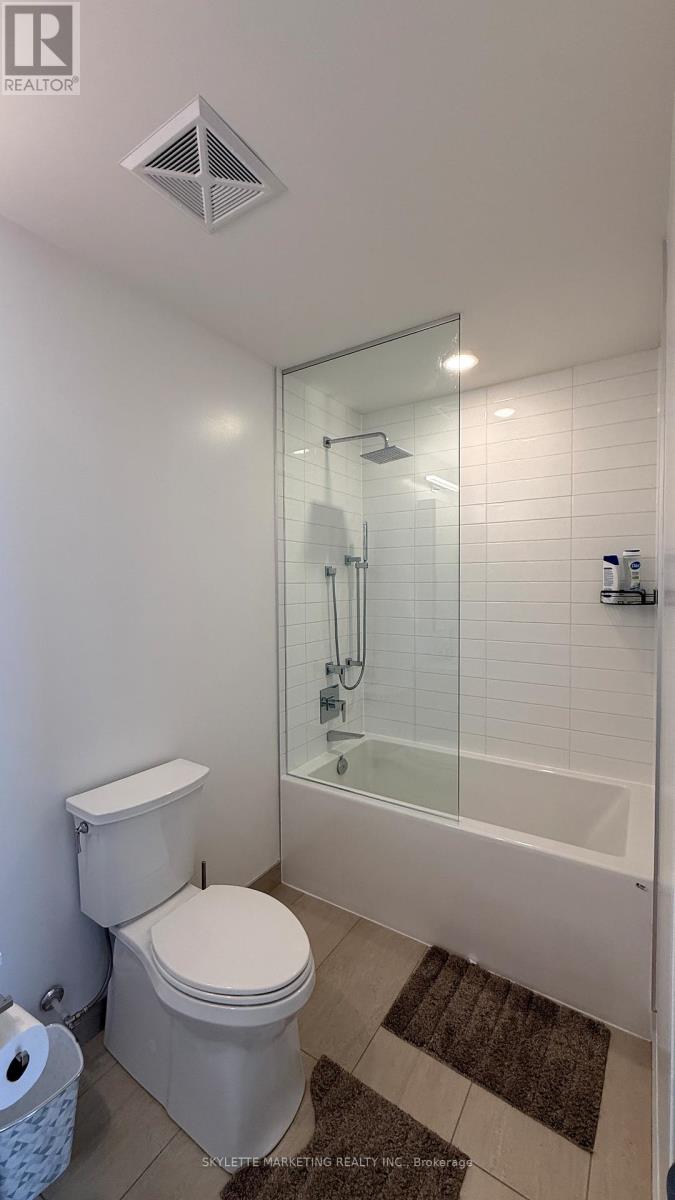 4011 - 20 Lombard Street, Toronto, Ontario  M5C 0A6 - Photo 24 - C12810310